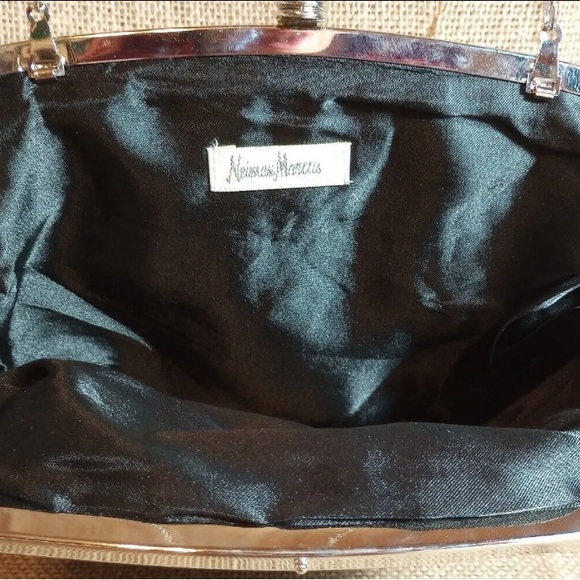 Nieman Marcus Black Clutch Silver Chain Shoulder Strap Bag Rhinestone Clasp - Picture 3 of 7